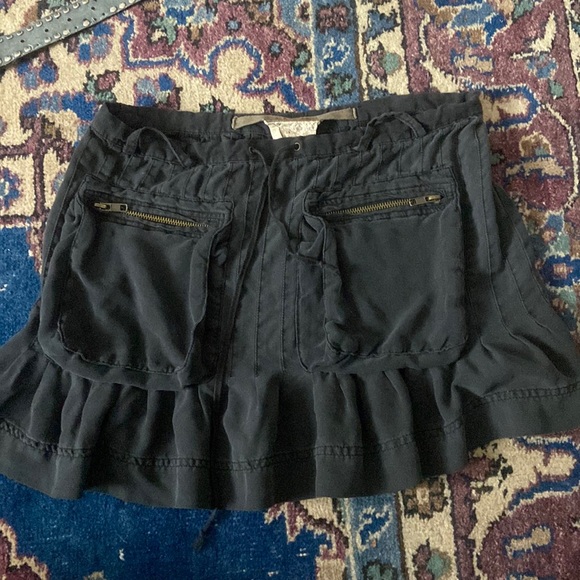 DA-NANG cargo mini skirt with adjustable waist - Picture 1 of 4